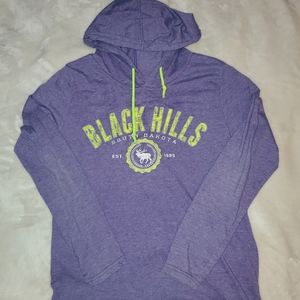 hooded long sleeve t-shirt